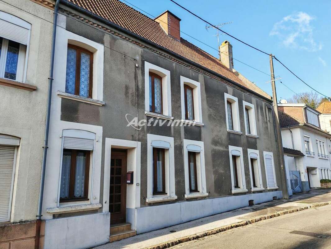 4282 17 - Maison à HESDIN