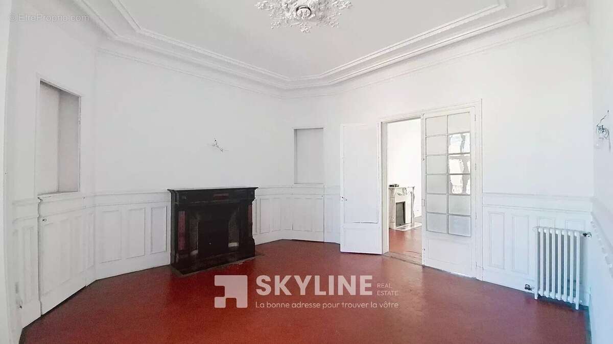 Appartement à MARSEILLE-8E