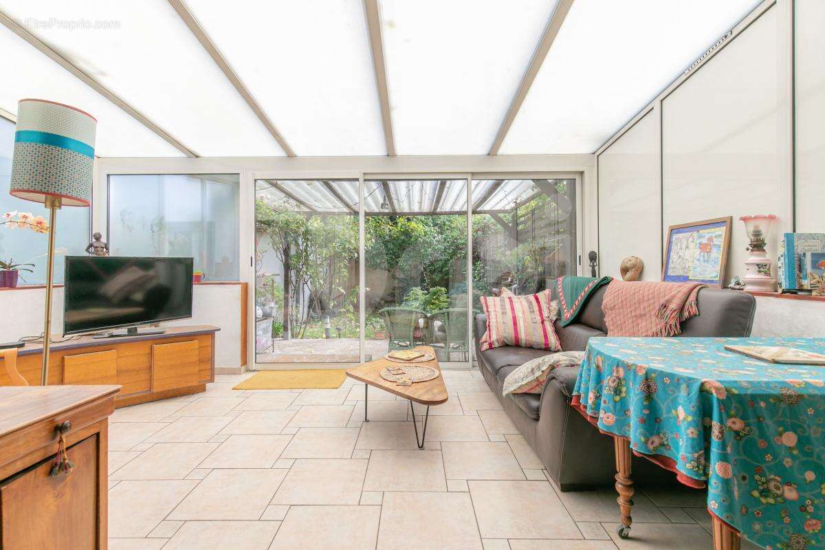 Appartement à CHAMPIGNY-SUR-MARNE