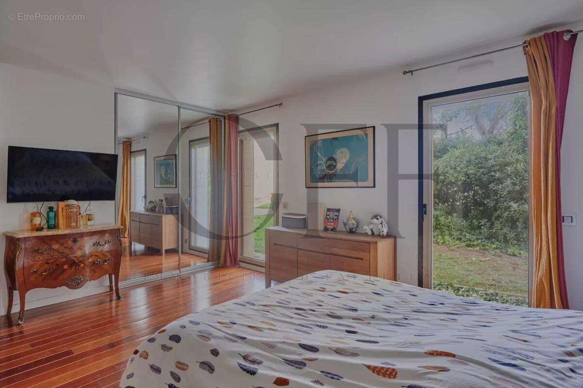 Appartement à MARSEILLE-7E