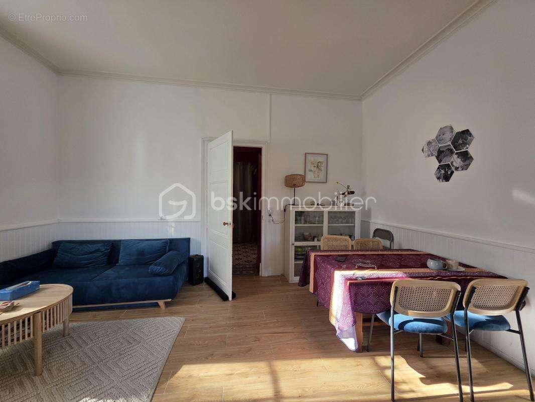 Maison à BARBASTE