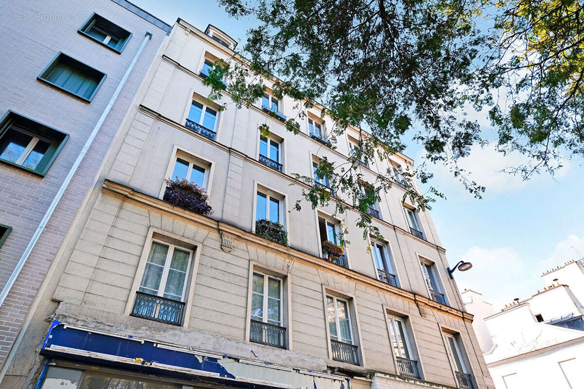Appartement à PARIS-18E