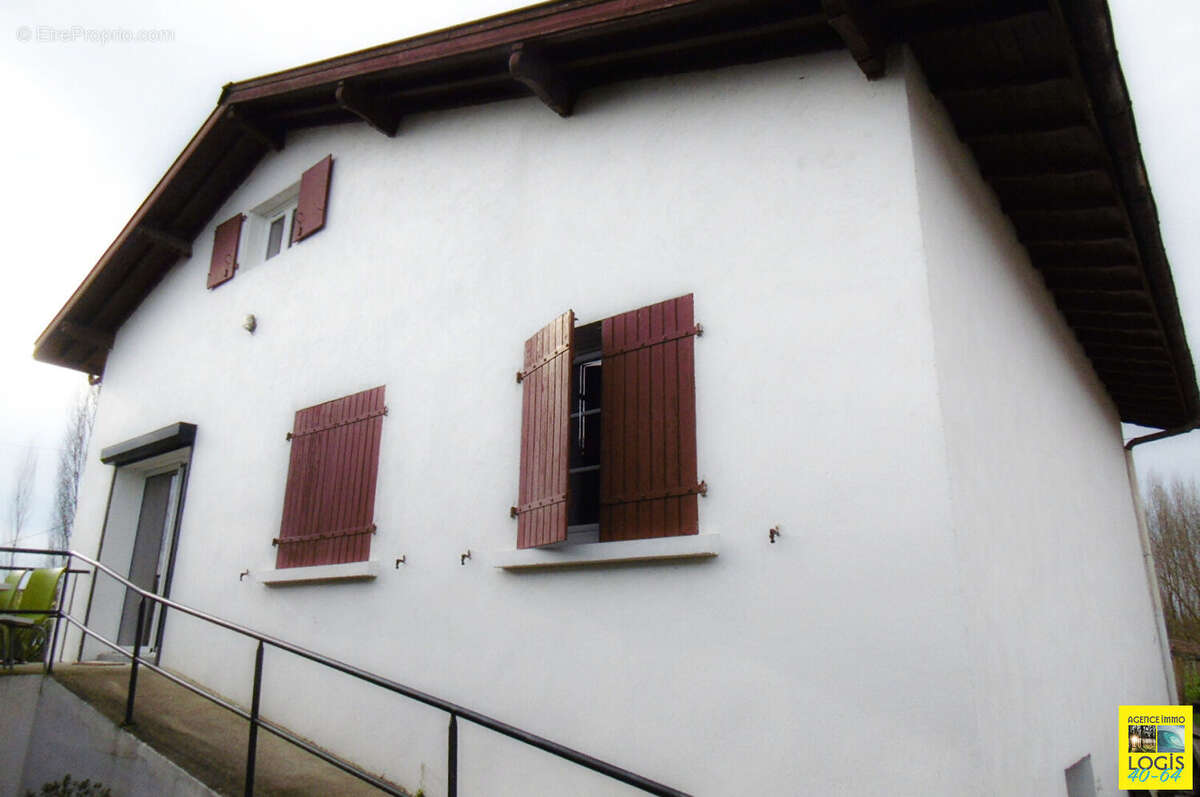 Maison à PEYREHORADE