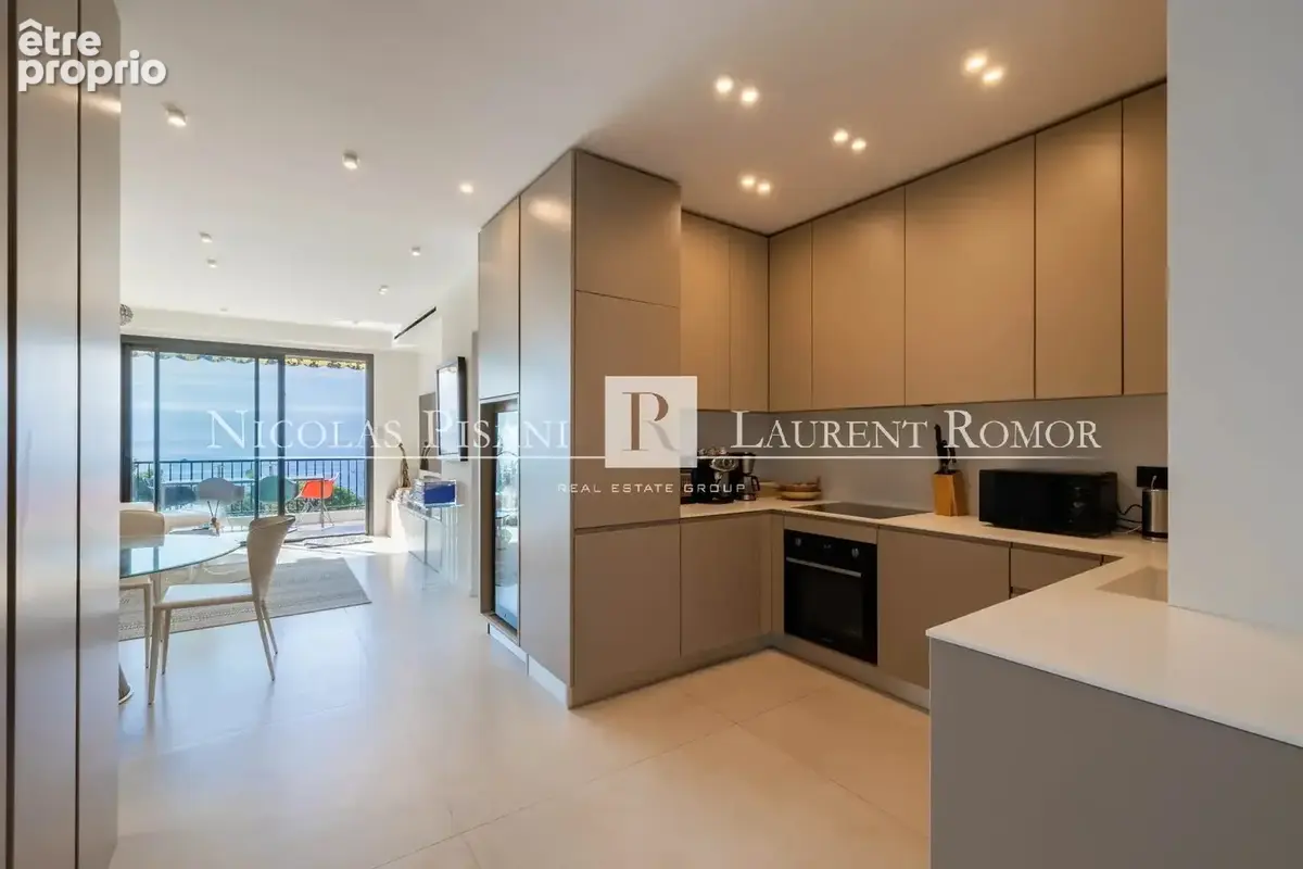 Cap d'Ail - Appartement avec terrasse et vue mer - Résidence avec piscine - photo 7