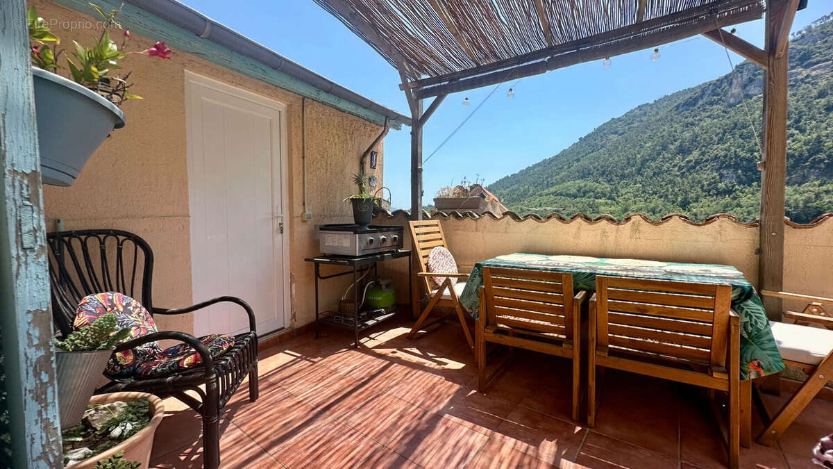 Le Broc Maison de village 6P - 148m2 avec terrasse et cave - photo 13
