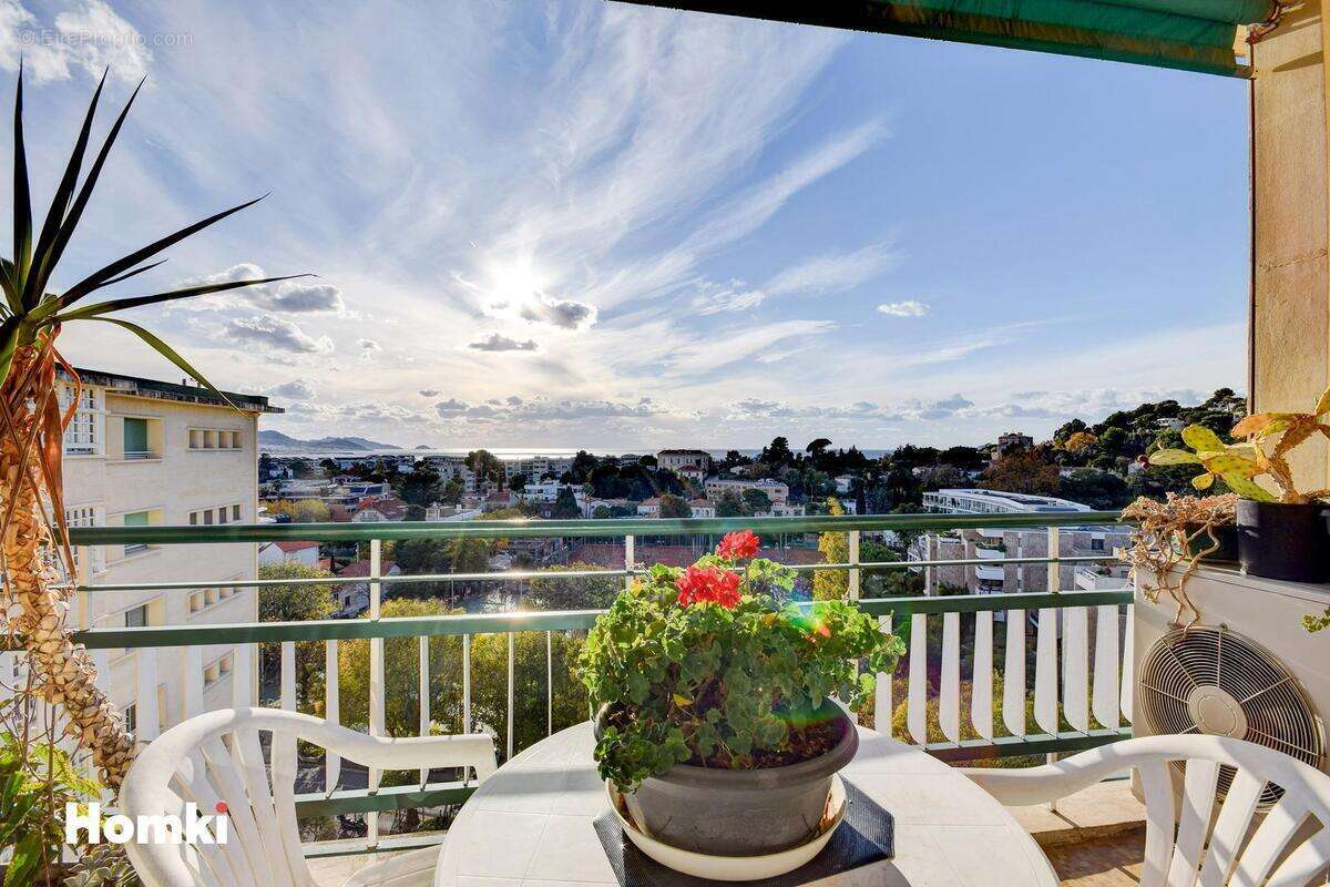 Appartement à MARSEILLE-8E