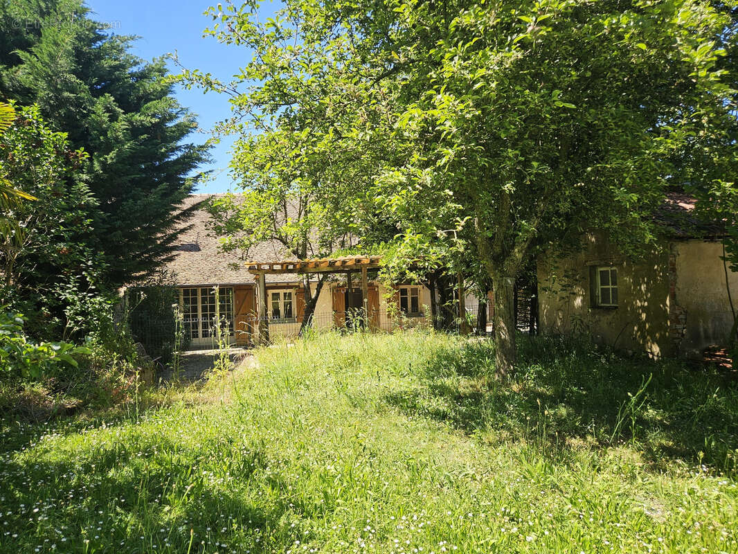 Maison à VERDUN-SUR-LE-DOUBS