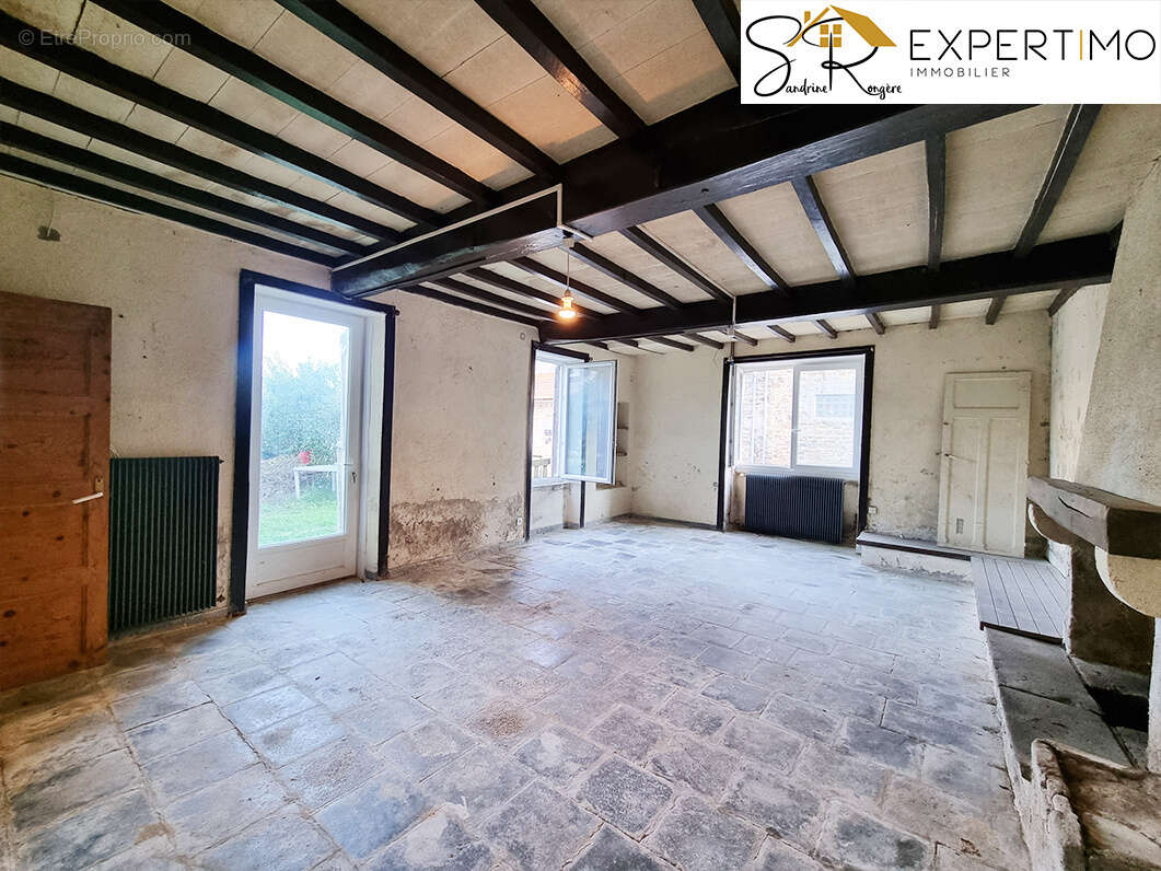 Maison à BLOT-L'EGLISE