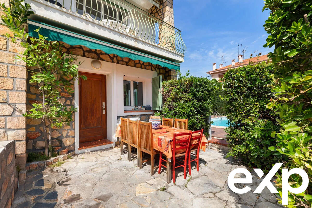 Maison à ANTIBES