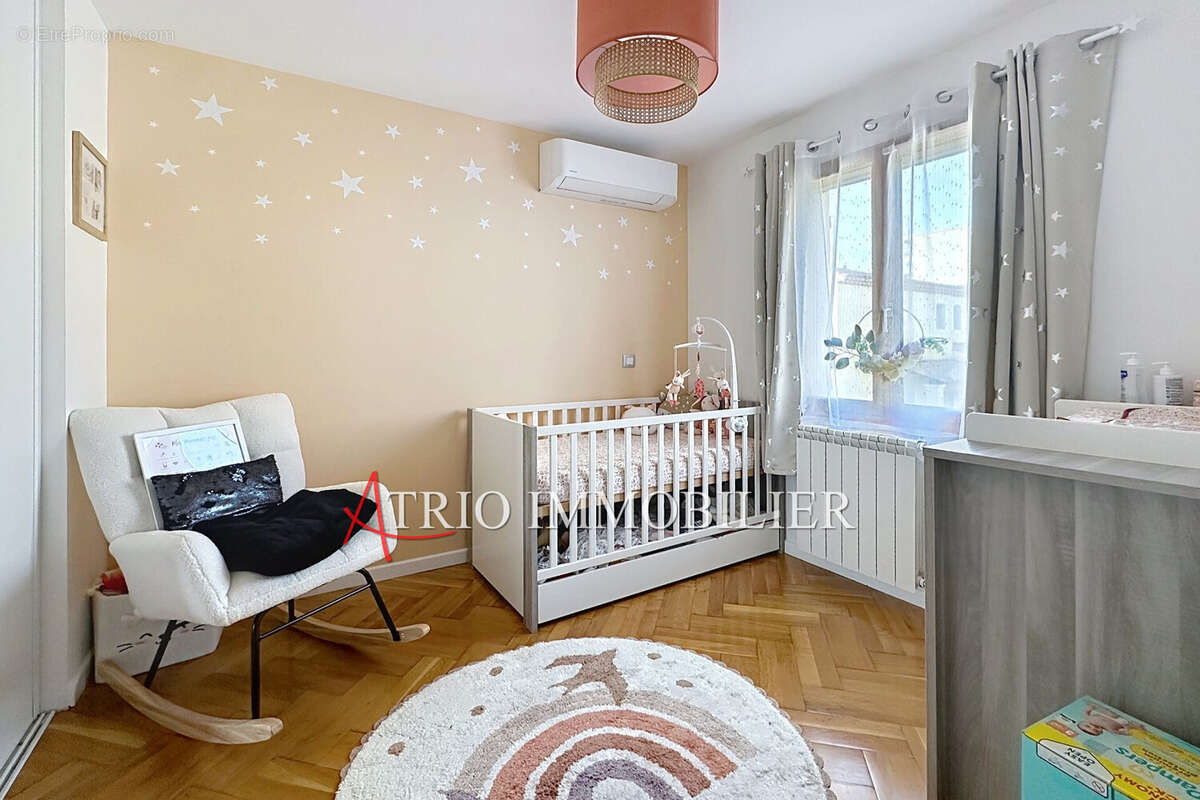 Maison à CAGNES-SUR-MER