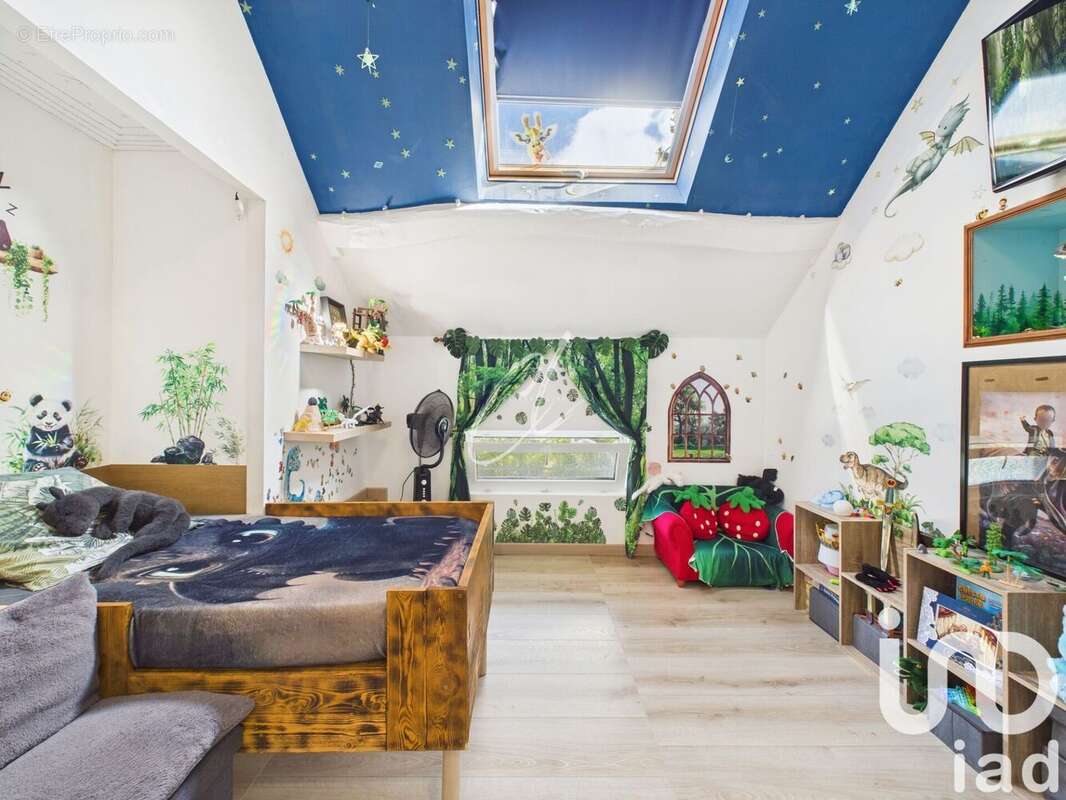 Photo 5 - Maison à VILLENEUVE-LA-GUYARD