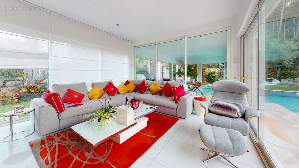 Maison à SEPTEMES-LES-VALLONS