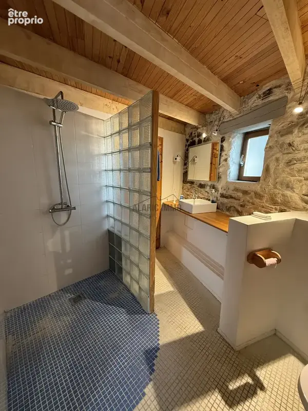 Bergerie plain-pied avec garage et jardin - photo 17