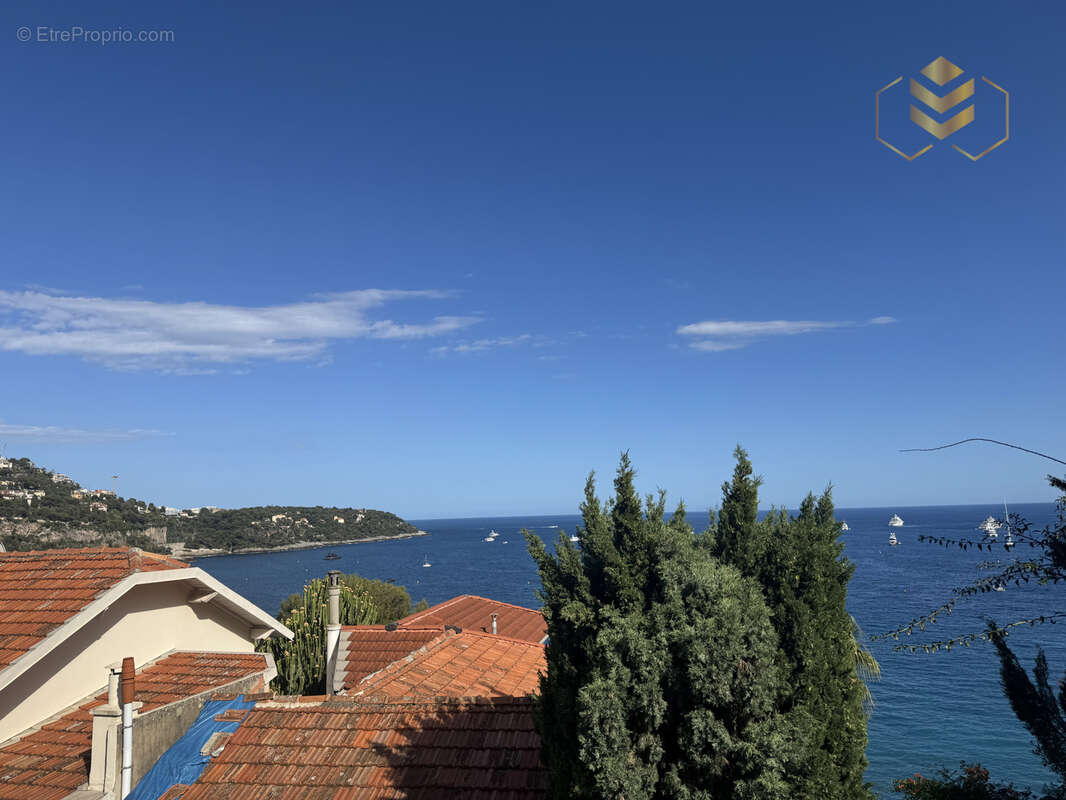 Appartement à ROQUEBRUNE-CAP-MARTIN