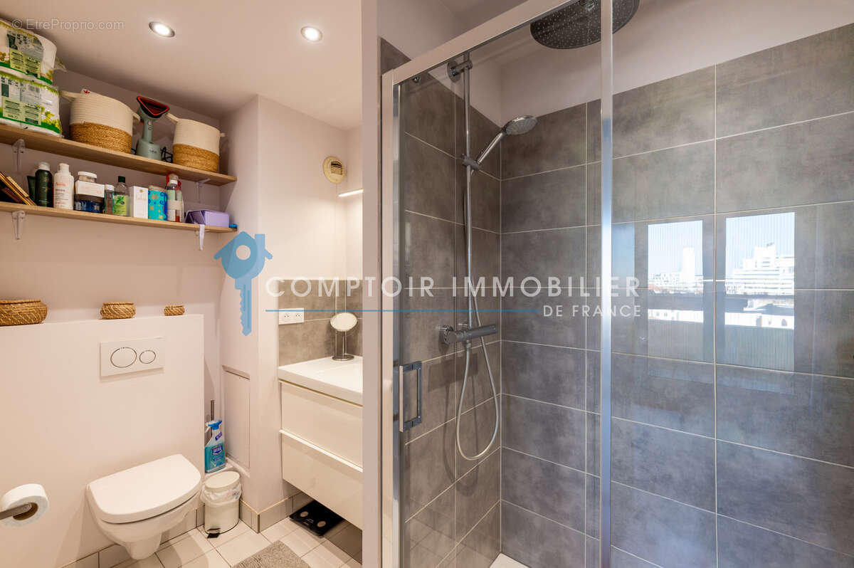 Appartement à LYON-8E