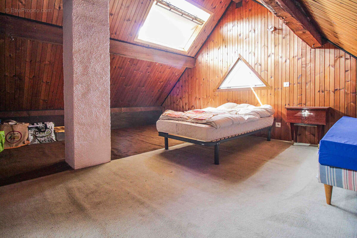 Maison à NEUVECELLE