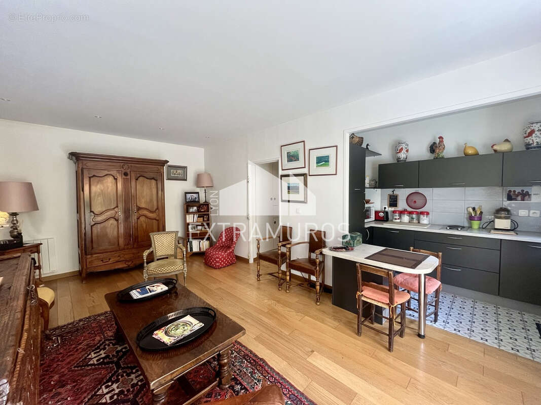 Appartement à LYON-6E