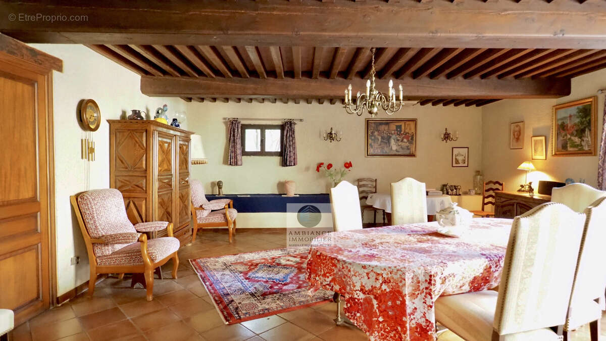 Maison à CLIOUSCLAT