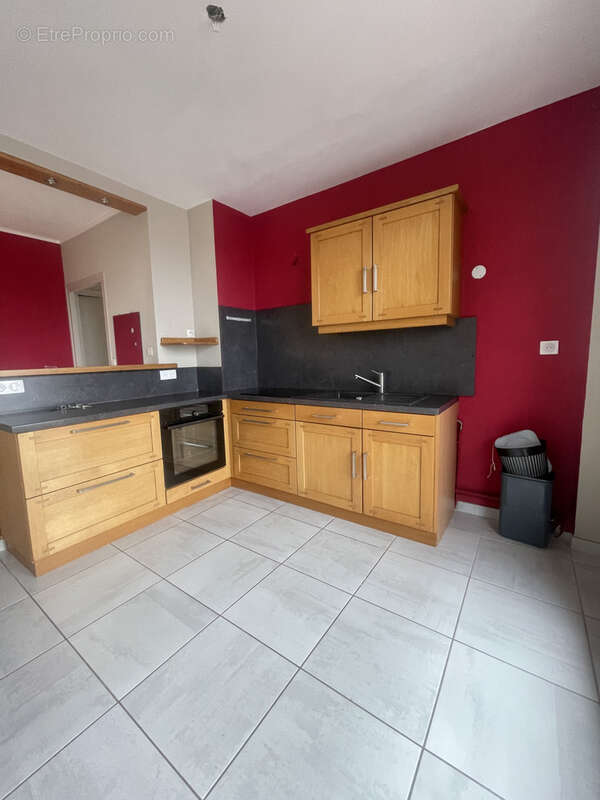 Appartement à SAINT-ETIENNE