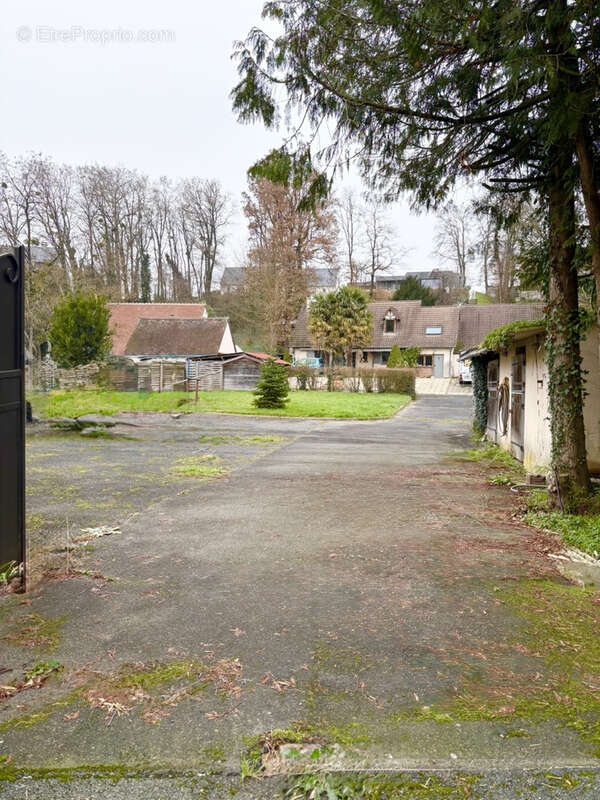 Maison à VERNOU-SUR-BRENNE