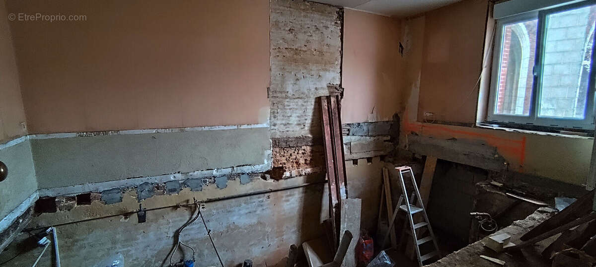 Maison à CHAMPROND-EN-GATINE