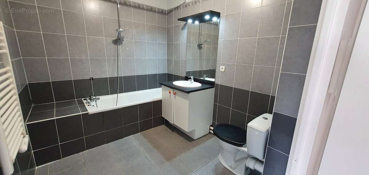 Appartement à CASTELNAU-LE-LEZ