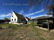 Maison à ARPAJON-SUR-CERE