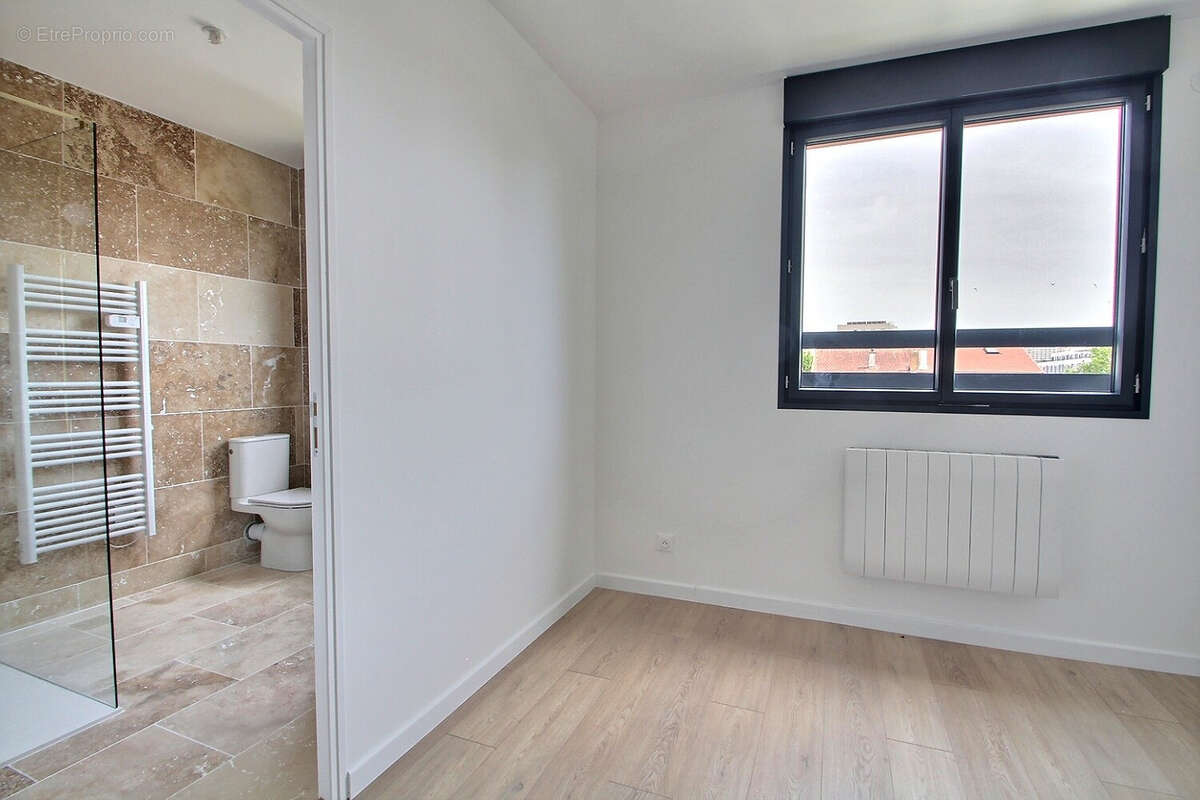 Maison à NANTERRE
