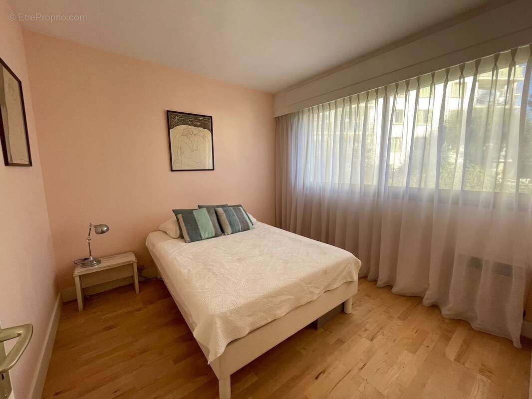 Appartement à BEAUSOLEIL