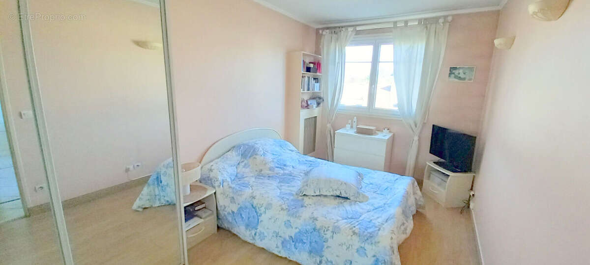 Appartement à BONDY