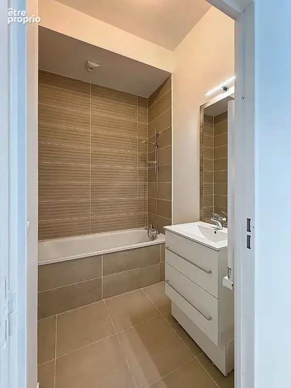 Appartement neuf 4 pièces à vendre à Nanterre - 92 m² avec terrasse et parking - photo 3