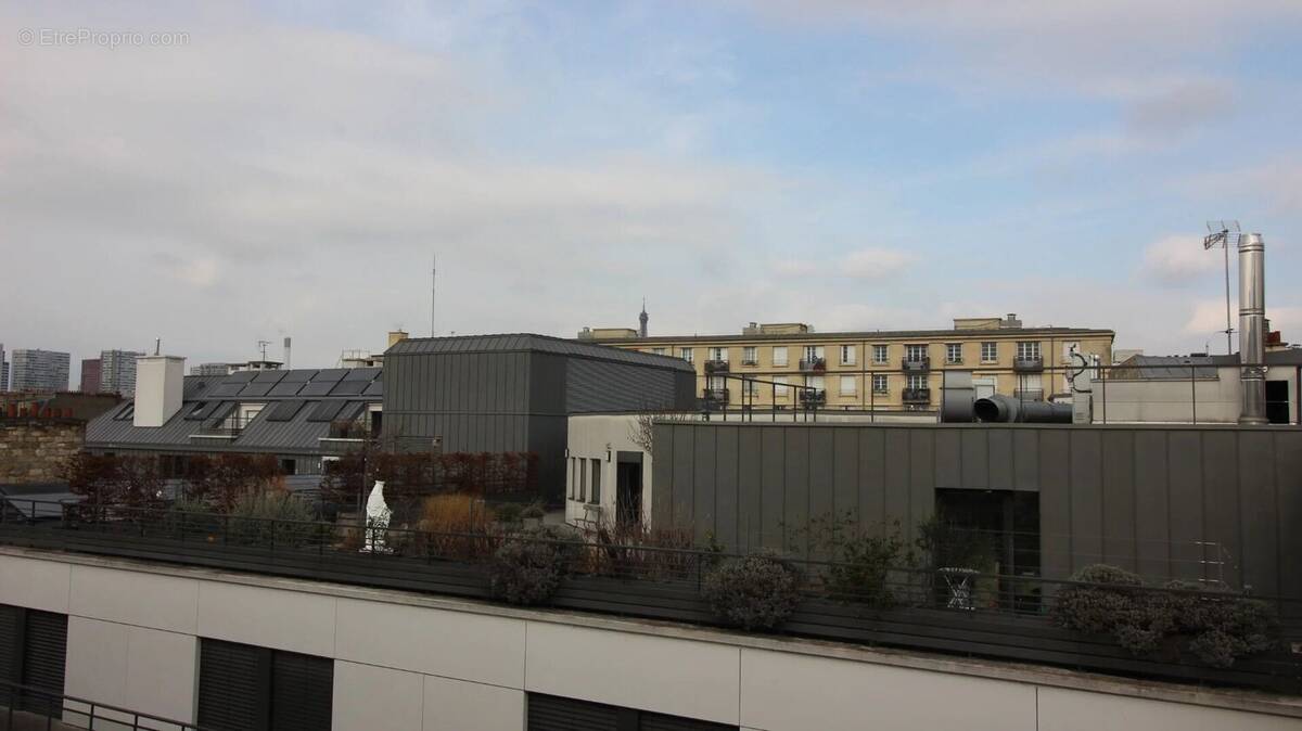 Appartement à PARIS-15E