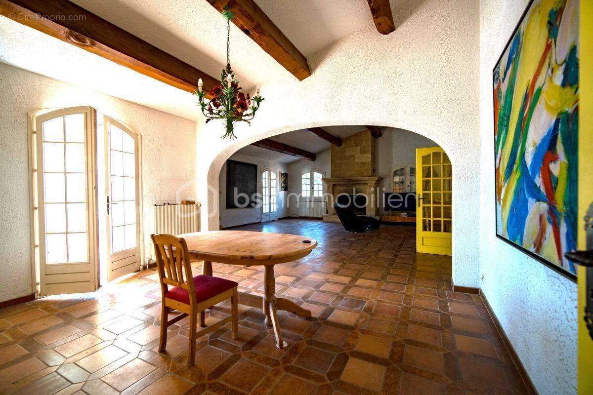 Maison à LA CADIERE-D'AZUR