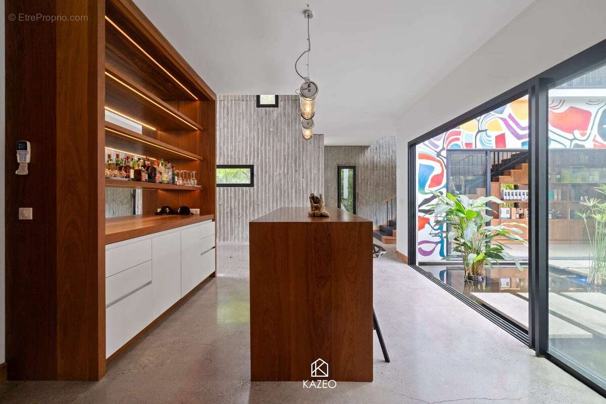 Maison 395 m² à Fort-De-France  - photo 6