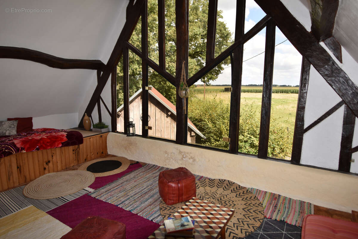 Maison à CHAMPROND-EN-GATINE