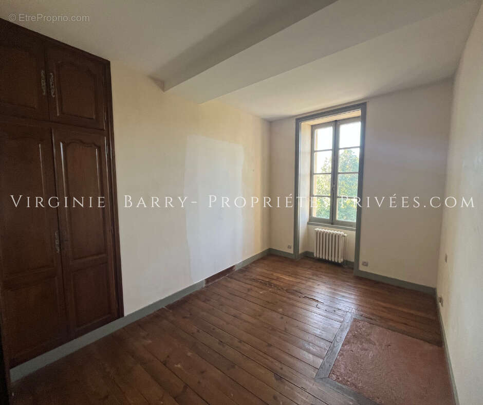 Maison à TONNAY-CHARENTE