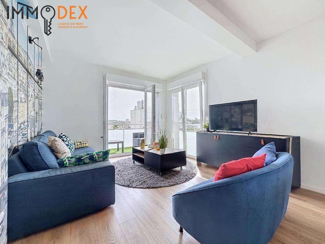 Appartement 130 m² à Reims  - photo 4