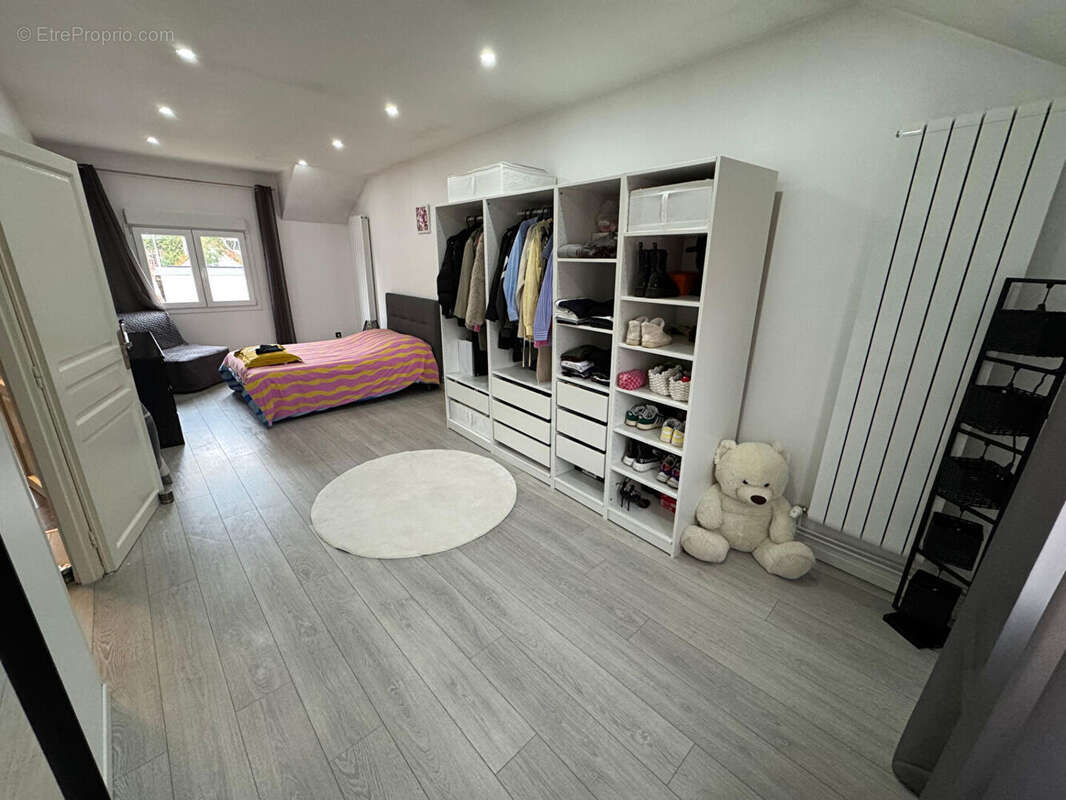 Maison à NOISY-LE-SEC