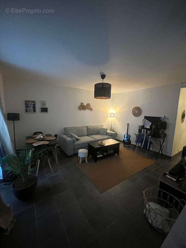 Appartement à BOURAY-SUR-JUINE