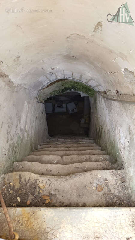 Maison à SERGINES