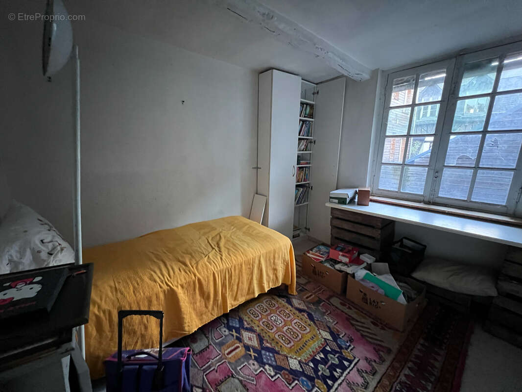 Maison à CORMEILLES