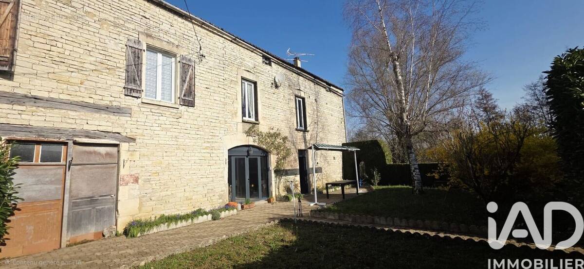 Photo 1 - Maison à TANLAY