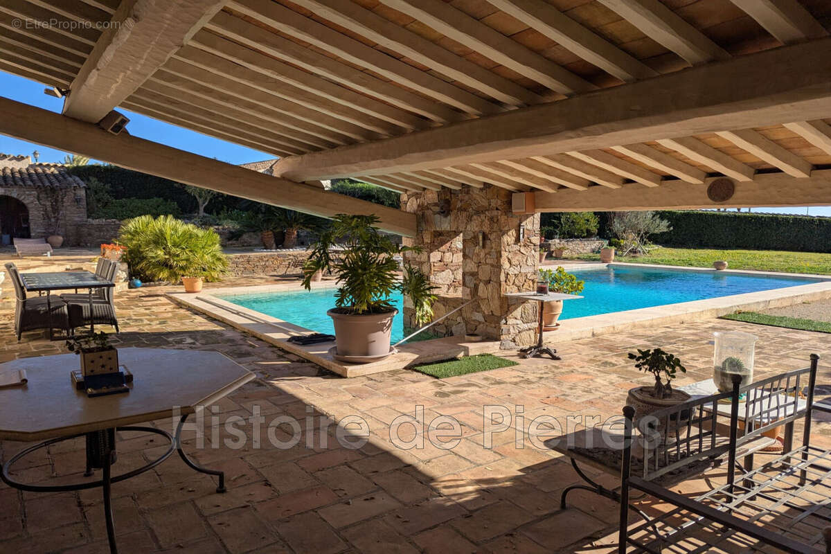 Maison à GRIMAUD