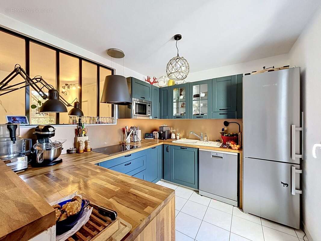 Cuisine - Appartement à BUC