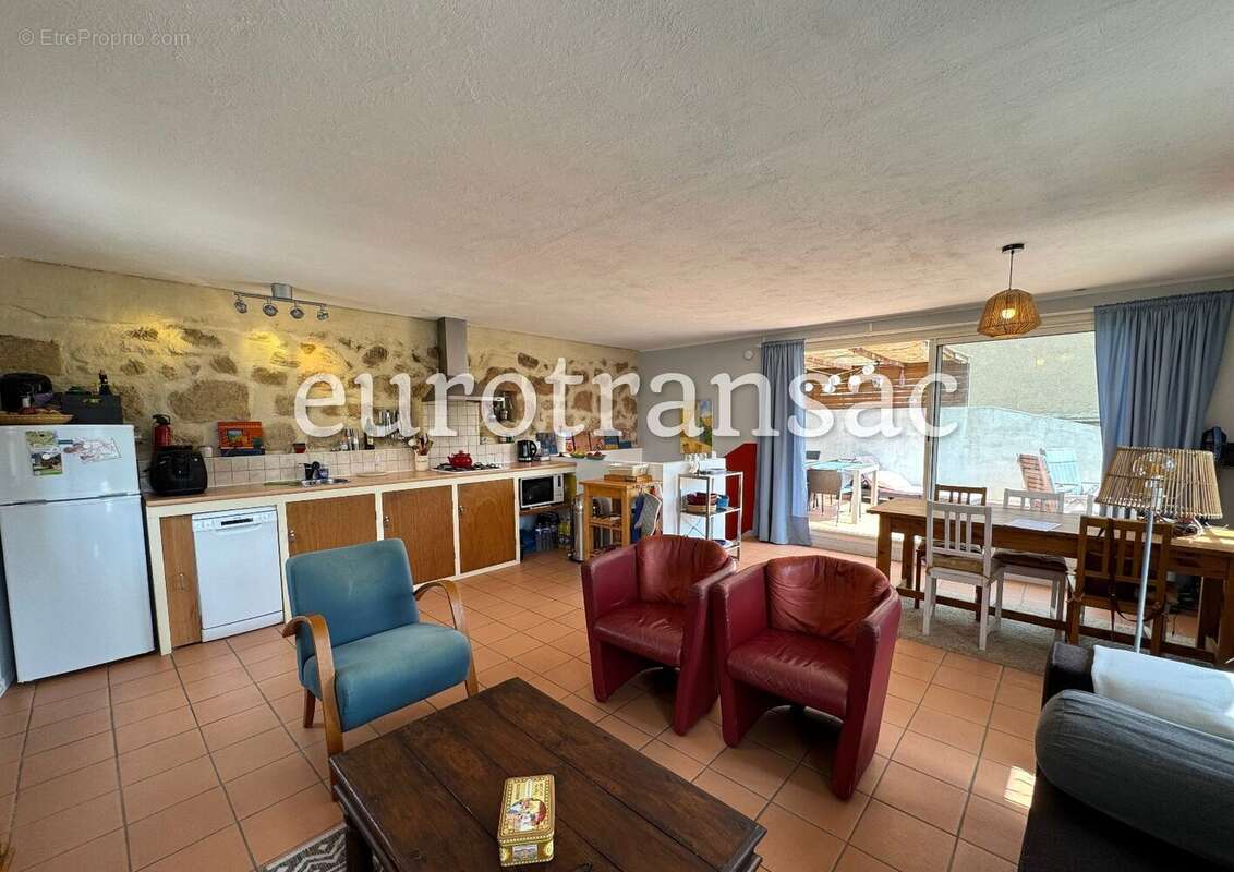 Maison à CASTELNAU-DE-GUERS