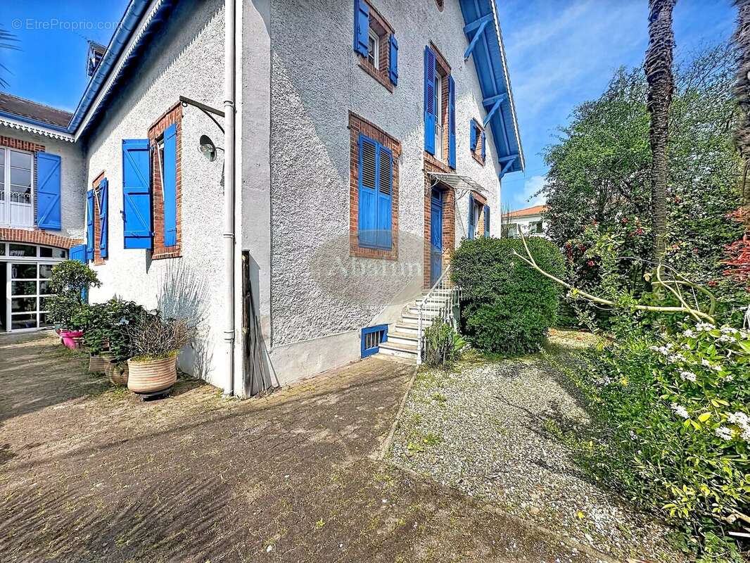 Maison à TARBES