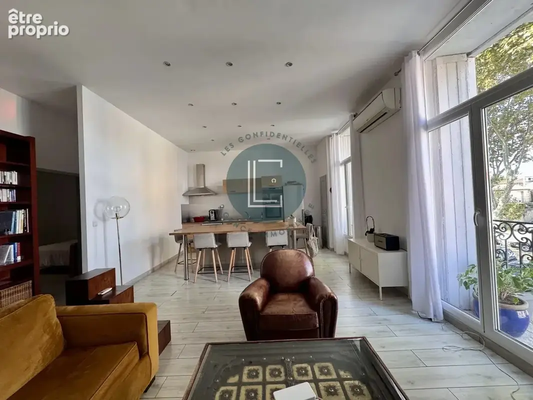 Mauguio centre - T4 89 m² de caractère avec parking privé - photo 3