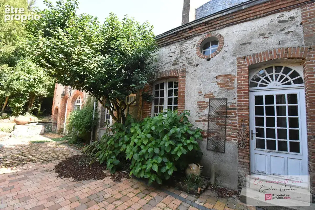 Hôtel particulier Chemille En Anjou 13 pièce(s) 345 m2 - photo 2