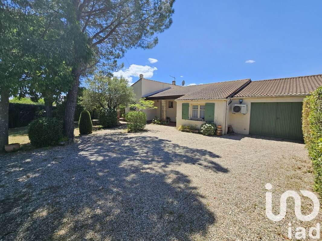 Photo 2 - Maison à BAGNOLS-SUR-CEZE