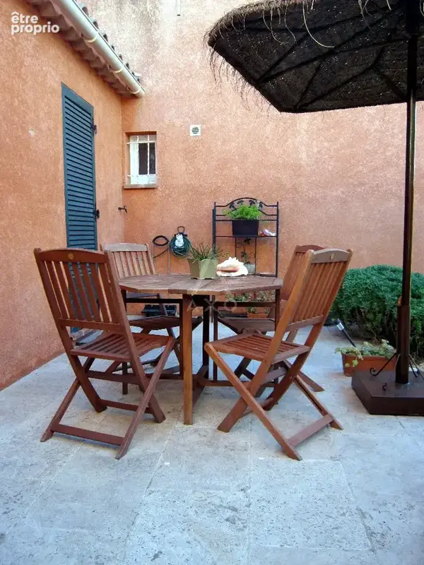 Villa de  229  m2 à Arles - Grand terrain - Potentiel gîtes à développer - photo 5
